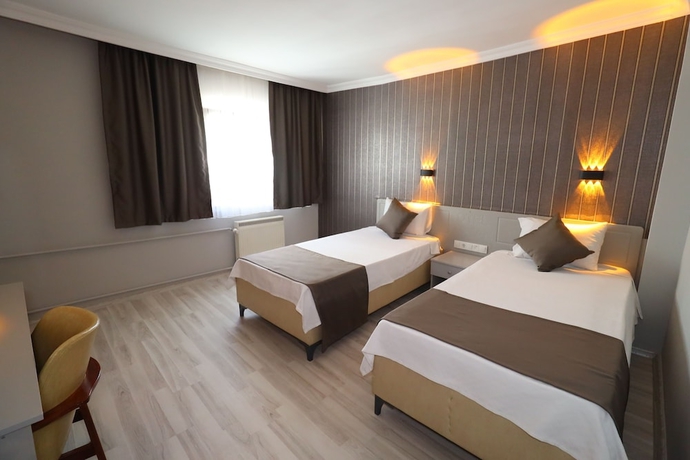 Imagen de la habitación del Hotel Artan. Foto 10