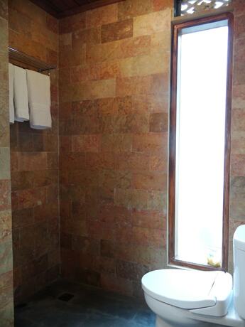 Imagen general del Hotel Artati Lombok Bungalows and Restaurant. Foto 3