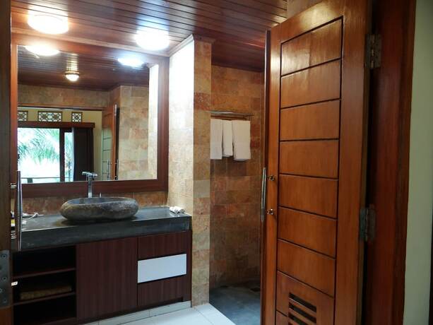 Imagen general del Hotel Artati Lombok Bungalows and Restaurant. Foto 4