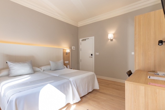 Imagen de la habitación del Hotel Artaza. Foto 3