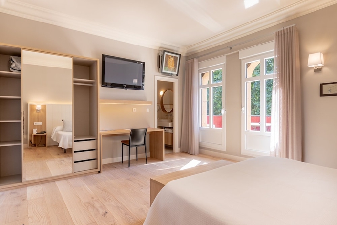 Imagen de la habitación del Hotel Artaza. Foto 14