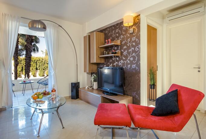 Imagen de la habitación del Hotel Artdeco Luxury Suites. Foto 14