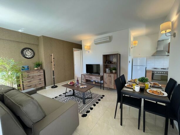 Imagen de la habitación del Hotel Artdeco Luxury Suites. Foto 19