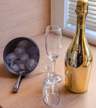 Imagen general del Hotel Artdeco Luxury Suites. Foto 7