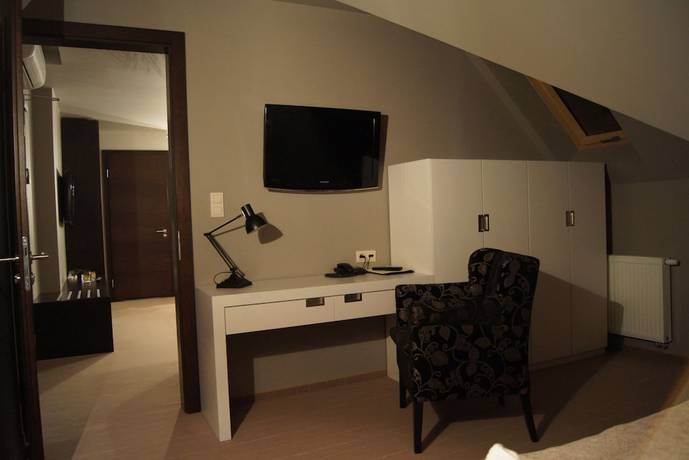 Imagen de la habitación del Hotel Arte, Brzeg. Foto 17