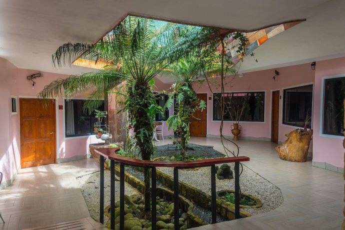 Imagen de los interiores del Hotel Arte Natura. Foto 20