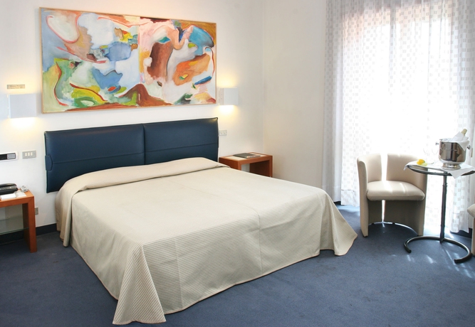 Imagen de la habitación del Hotel Arte Perugia. Foto 6