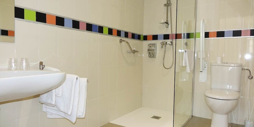 Imagen de la habitación del Hotel Artea Narrika. Foto 6