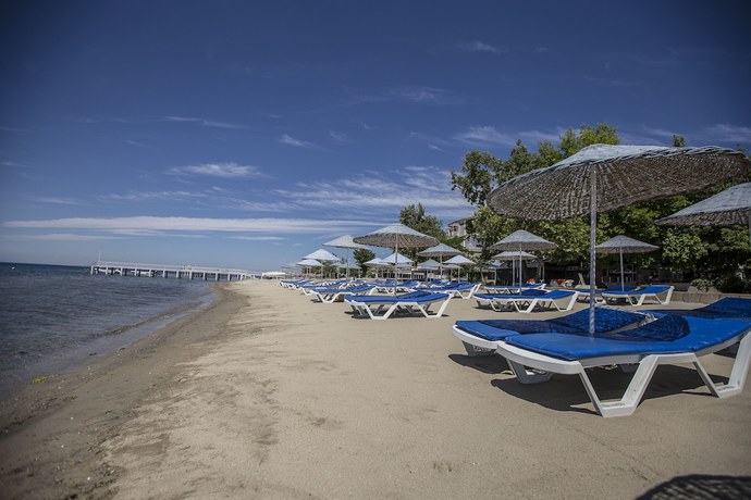 Imagen de los exteriores del Hotel Arteka. Foto 16