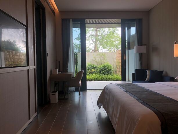 Imagen de la habitación del Hotel Artel Yunfu. Foto 14