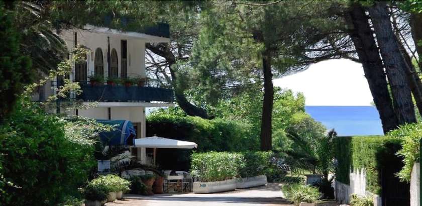 Imagen general del Hotel Artemide Mare. Foto 1