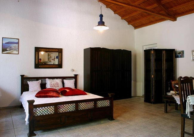 Imagen de la habitación del Hotel Artemis Bungalows, Skopelos. Foto 6