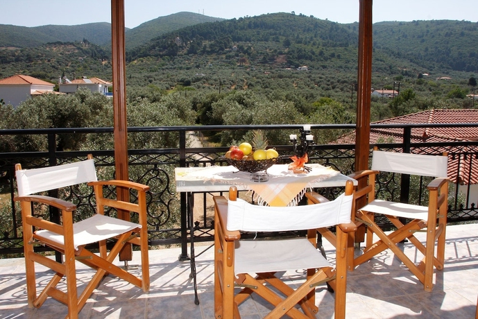 Imagen de la habitación del Hotel Artemis Bungalows, Skopelos. Foto 17