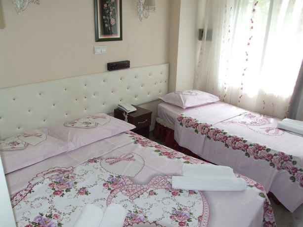 Imagen de la habitación del Hotel Artemis Old City. Foto 15