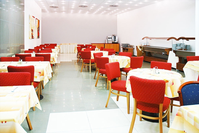 Imagen del bar/restaurante del Hotel Artemis, Praga. Foto 7