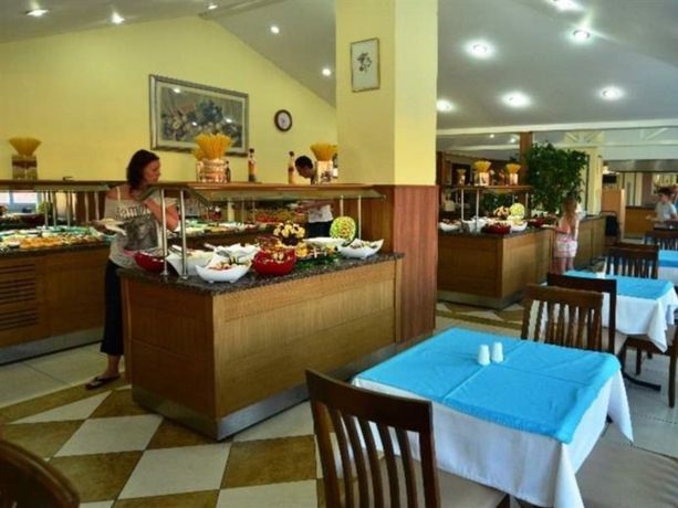 Imagen general del Hotel Artemis Princess. Foto 5
