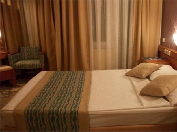Imagen general del Hotel Artemis Princess. Foto 7