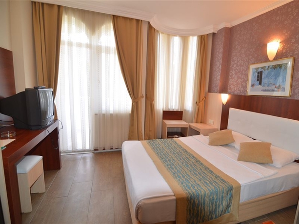 Imagen general del Hotel Artemis Princess. Foto 9