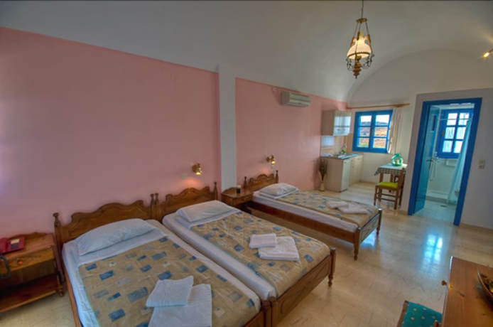 Imagen de la habitación del Hotel Artemis Village. Foto 9