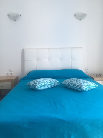 Imagen de la habitación del Hotel Artemis Village. Foto 12