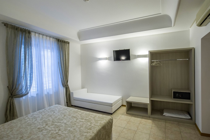 Imagen de la habitación del Hotel Artemisia Palace. Foto 8