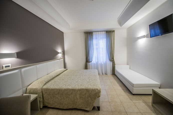 Imagen de la habitación del Hotel Artemisia Palace. Foto 10