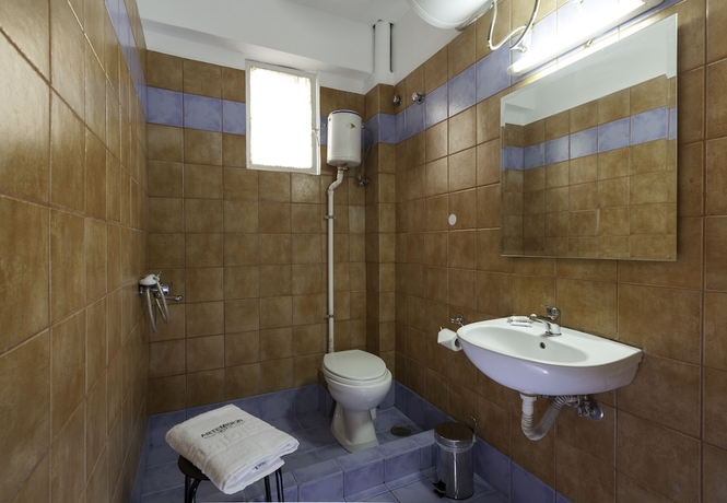 Imagen de la habitación del Hotel Artemision. Foto 5