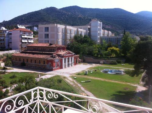 Imagen de la habitación del Hotel Artemision, Loutra Edipsou. Foto 4