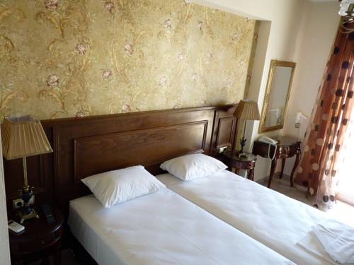 Imagen de la habitación del Hotel Artemision, Loutra Edipsou. Foto 5