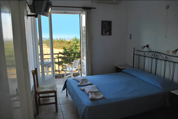 Imagen de la habitación del Hotel Artemon. Foto 9