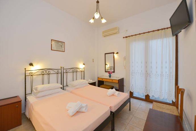 Imagen de la habitación del Hotel Artemon. Foto 18