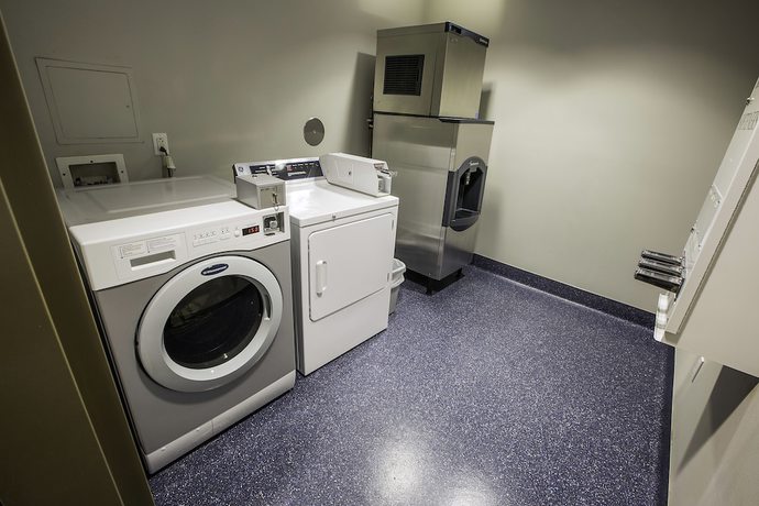 Imagen de los interiores del Hotel Artesia. Foto 18