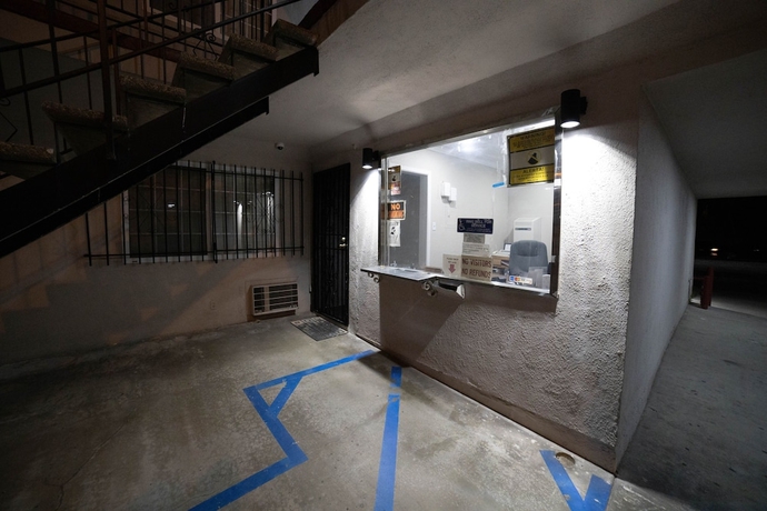 Imagen de los interiores del Hotel Artesia Motor Inn. Foto 16