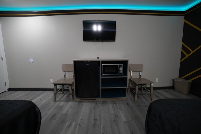 Imagen de la habitación del Hotel Artesia Motor Inn. Foto 12