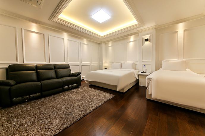 Imagen de la habitación del Hotel Artheim. Foto 17