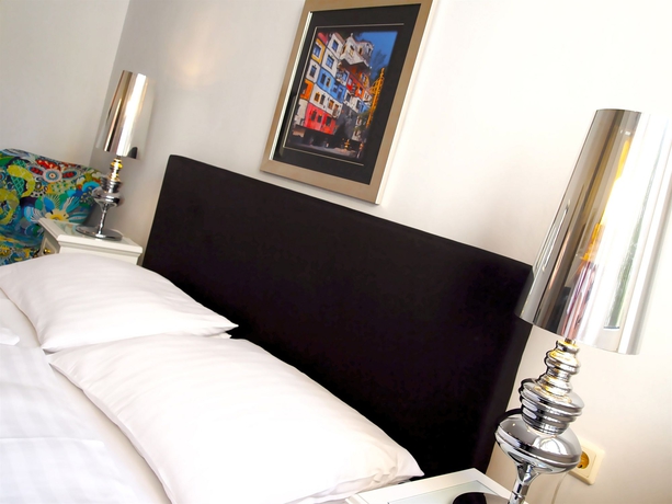 Imagen de la habitación del Hotel Arthotel ANA Adlon Vienna. Foto 9