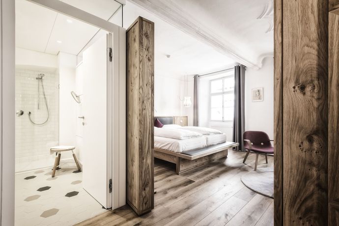 Imagen de la habitación del Hotel Arthotel Blaue Gans. Foto 11