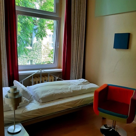 Imagen de la habitación del Hotel Arthotel Connection. Foto 3