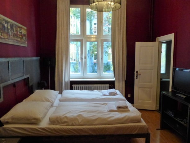 Imagen de la habitación del Hotel Arthotel Connection. Foto 8