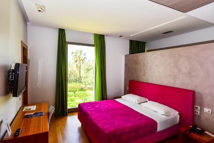 Imagen de la habitación del Hotel Arthotel and Park Lecce. Foto 9