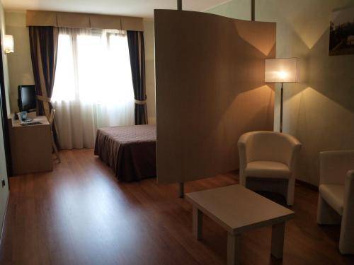 Imagen de la habitación del Hotel Arthur, Solignano Nuovo. Foto 4