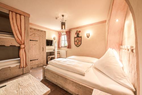 Imagen de la habitación del Hotel Arthus. Foto 15