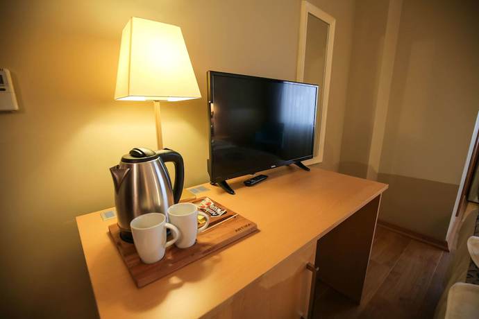 Imagen de la habitación del Hotel Artika. Foto 14