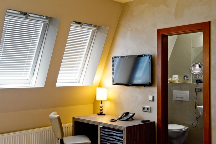 Imagen de los interiores del Hotel Artim. Foto 10