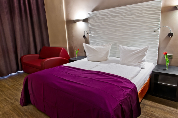 Imagen de la habitación del Hotel Artim. Foto 7