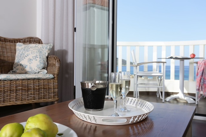 Imagen de la habitación del Hotel Artina Nuovo. Foto 6