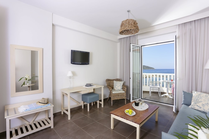 Imagen de la habitación del Hotel Artina Nuovo. Foto 7