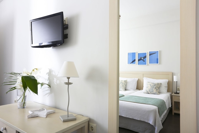 Imagen de la habitación del Hotel Artina Nuovo. Foto 18