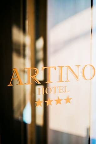 Imagen general del Hotel Artino. Foto 12