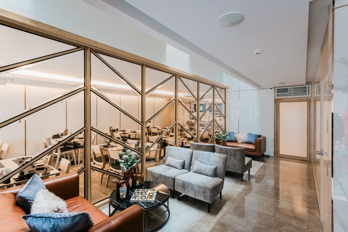 Imagen de los interiores del Hotel Artino. Foto 27